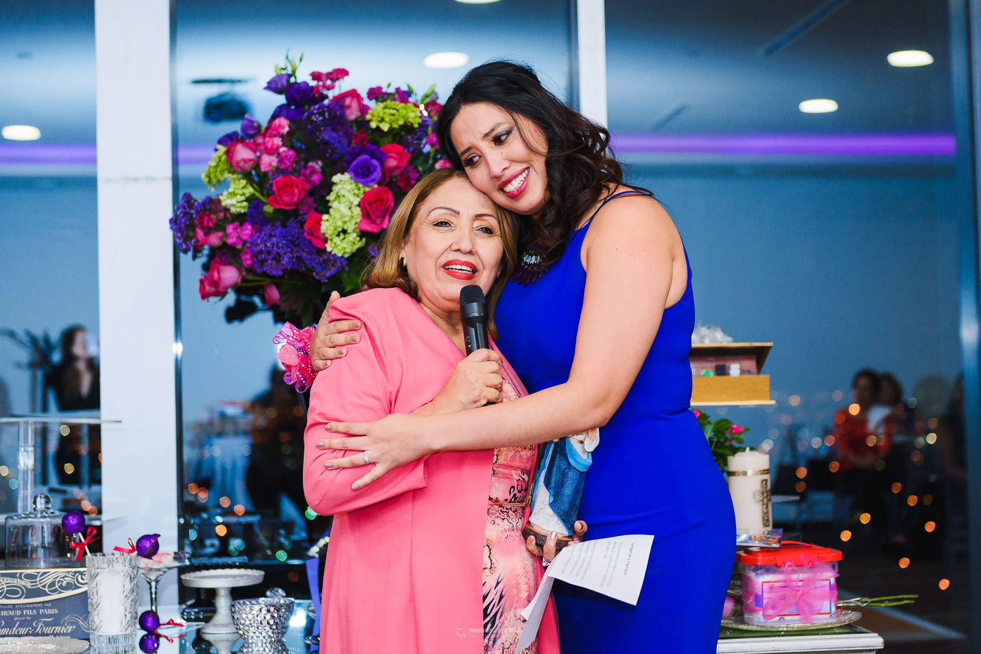 Fotografía de despedida de soltera en Atrium Eventos por menosceromás fotografía