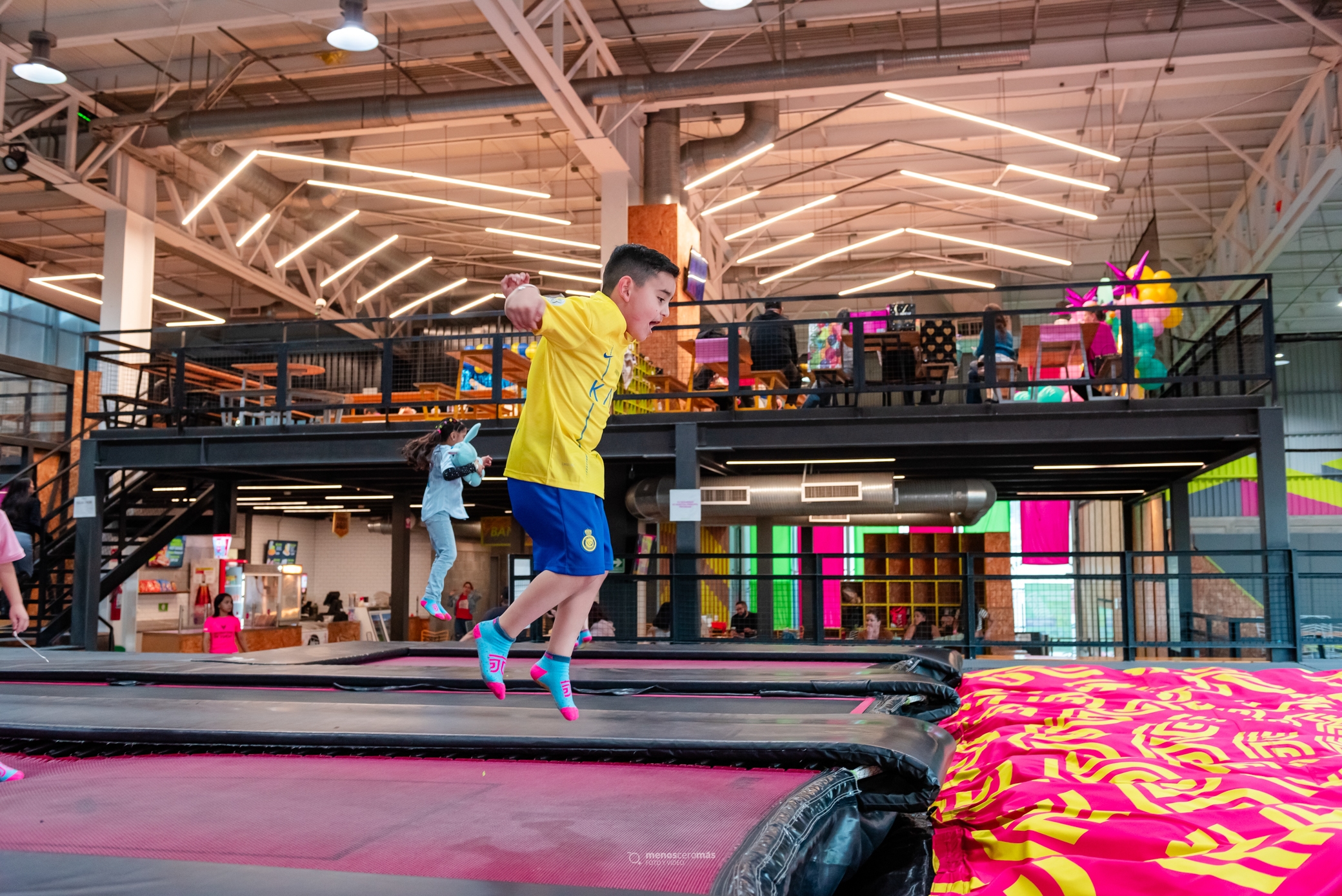 Fiesta infantil en Jumpster Trampoline Park de Mario 7
