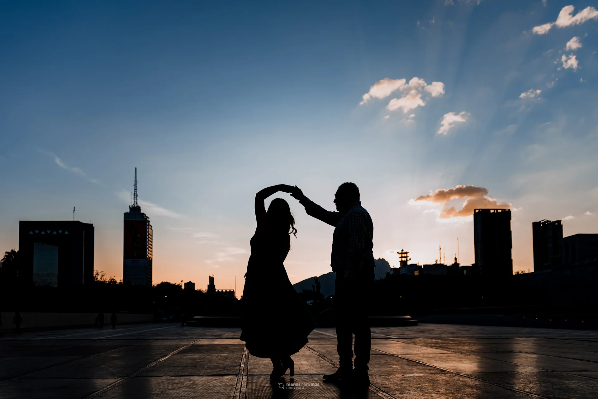 Sesión casual de Ana y Cristian en Monterrey Barrio Antiguo